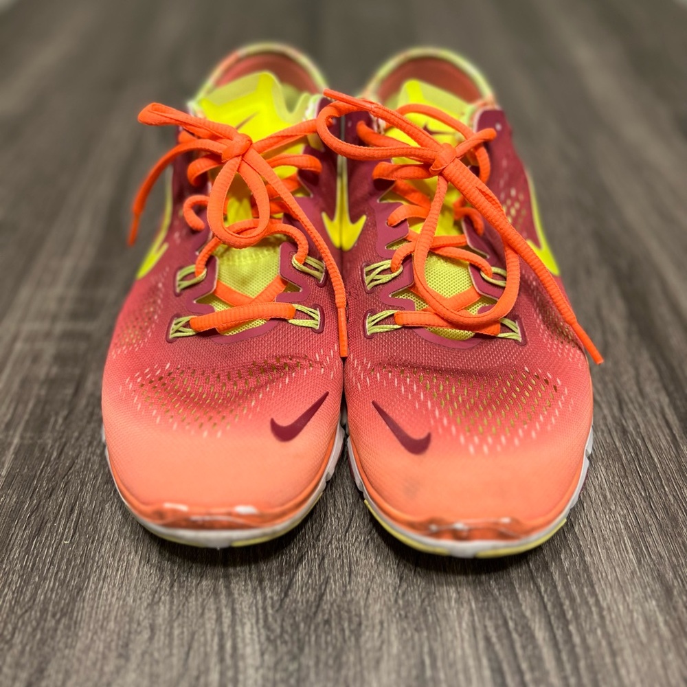 Nike Free 5.0 TR Fit 4 Women’s Running Shoes - size 9 US